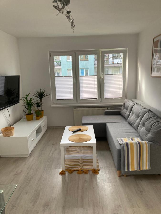 Apartament Uznamska Ambasada ชวีโนวิชแจ ภายนอก รูปภาพ
